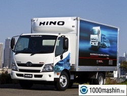  Hino 300 ()